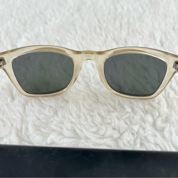 Carrera 6000 CRA VQ Clear Yellow Unisex Sunglasses w/ case - Picture 11 of 16